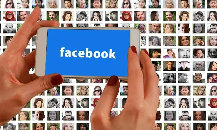 20 anos do Facebook: de rede de amigos para a da manipulação