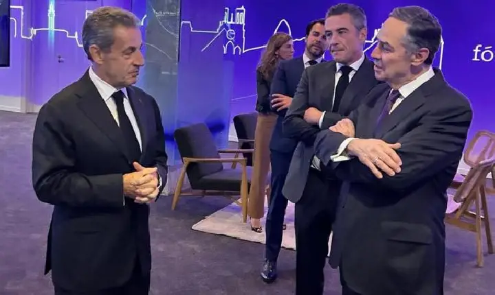 Barroso recebe sugestão de ex-presidente francês para se candidatar ao Planalto