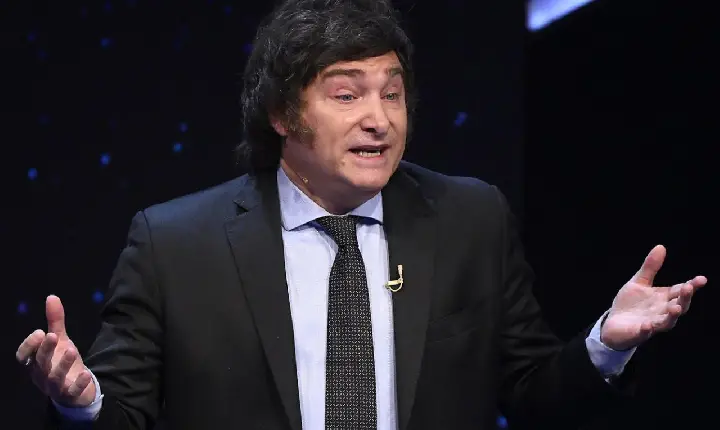 Bolsa da Argentina fecha em alta recorde após posse de Milei