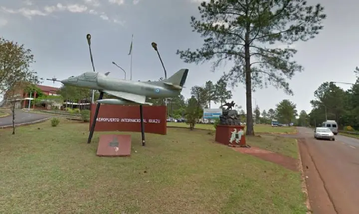 Brasileiros são presos em aeroporto da Argentina com US$ 500 mil em espécie