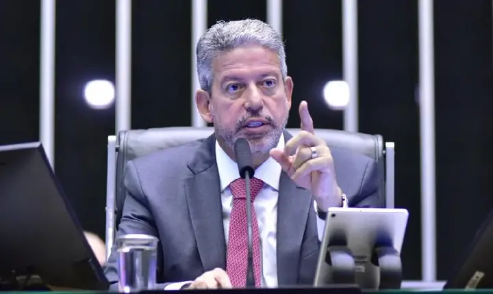 Câmara aprova minirreforma eleitoral por 367 votos a 86