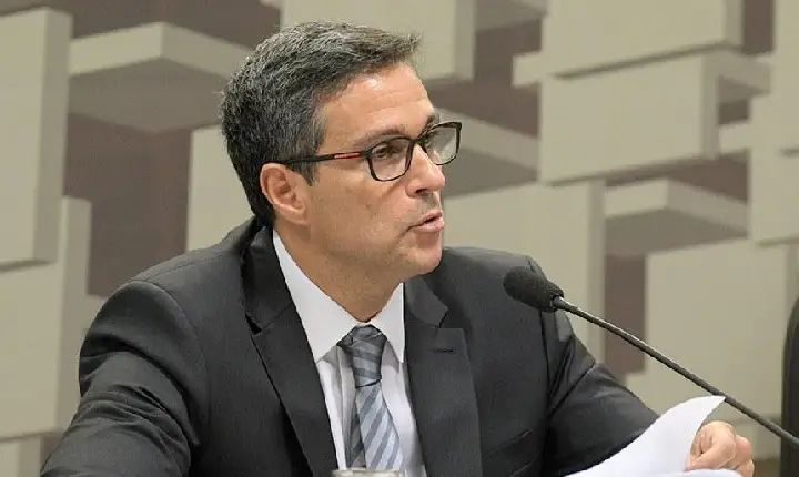 Campos Neto alerta sobre impacto de tensões geopolíticas para inflação em encontro do FMI