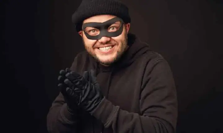 Casa de Fernando Haddad em São Paulo é invadida durante madrugada