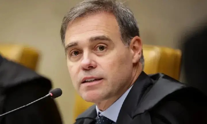 Caso Master: Mendonça tem reunião de 2h30 com a PF e recebe relatório