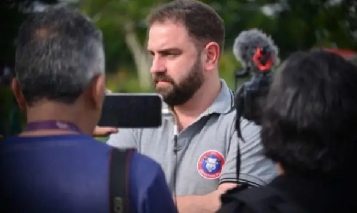 Companheira acusa filho de Lula de agressões física e psicológicas: “Levei cotovelada na barriga”