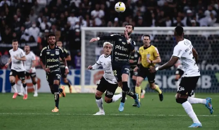 Corinthians empata com o Santos e pode ver liderança ficar mais distante