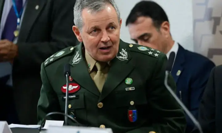 Desembargador provoca comandante do Exército após prisão de Bolsonaro