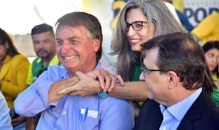 Dia de glória para Porto Seguro, capital do Brasil, vocacionada em ser gigante