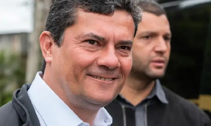 Eleger Lula seria ‘mensagem ao país de que o crime compensa’, afirma Sergio Moro