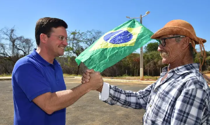 Em Macaúbas, Roma reforça compromisso com desenvolvimento do Sertão baiano