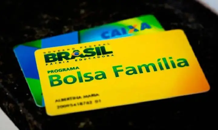 Em nova crise no governo, Casa Civil desmente ministro sobre aumento no Bolsa Família
