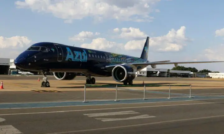 Empresa aérea mais pontual do país, Azul reforça frota e quer 35 milhões de clientes em 2024