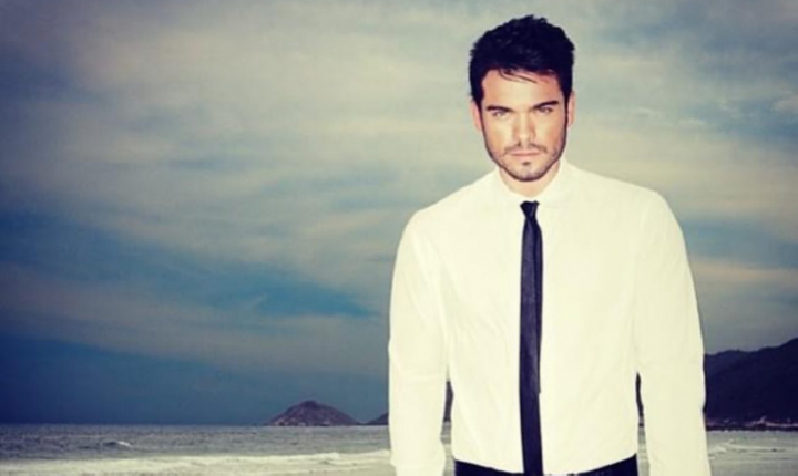 Ex-Globo, ator Sidney Sampaio destrói quarto e pula de janela de hotel no Rio de Janeiro