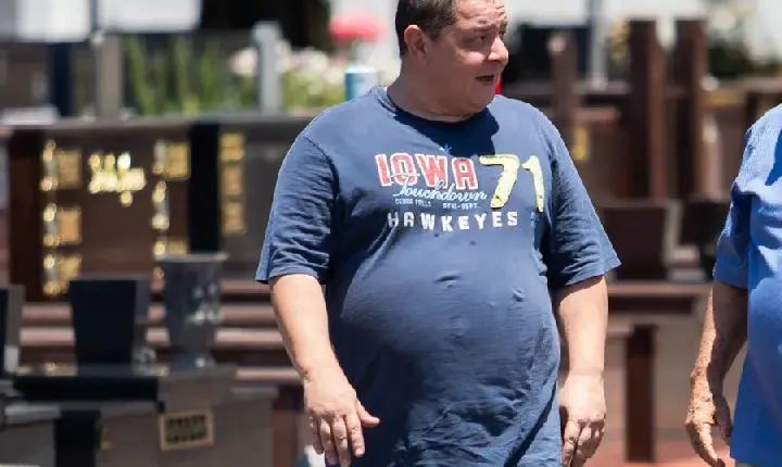 Filho de Lula, vulgo Lulinha foi à Finlândia bancado por lobista em hotel com diária de R$ 37 mil.