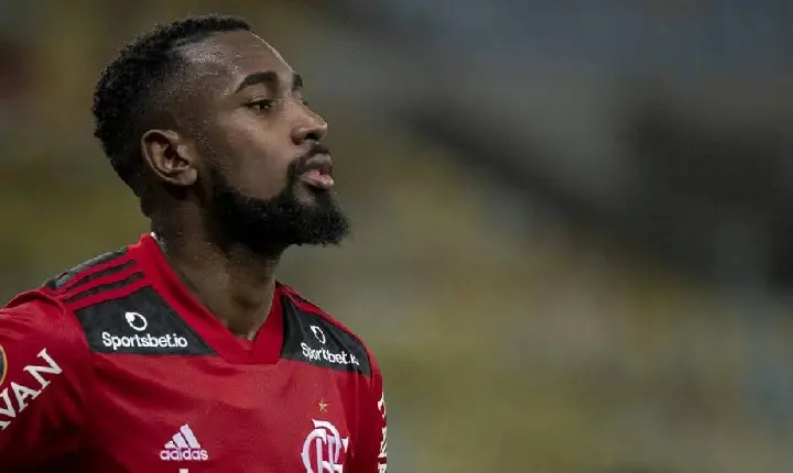 Flamengo e Olympique debatem gatilhos com metas por acordo para retorno de Gerson