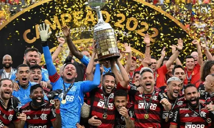 Flamengo supera expectativa e bate R$ 830 milhões em receitas antes dos títulos; veja destaques do relatório