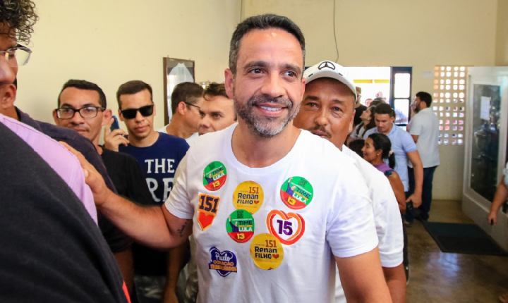 Governador de Alagoas é alvo de operação da PF e afastado do cargo pelo STJ