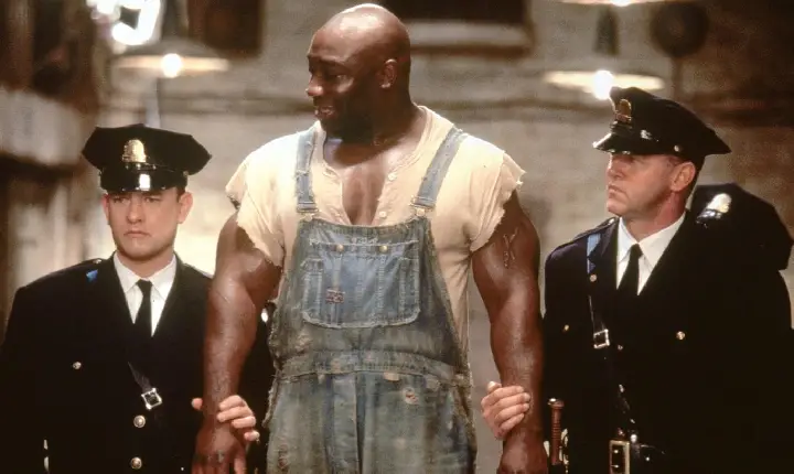 Guerra, política, social e esportes