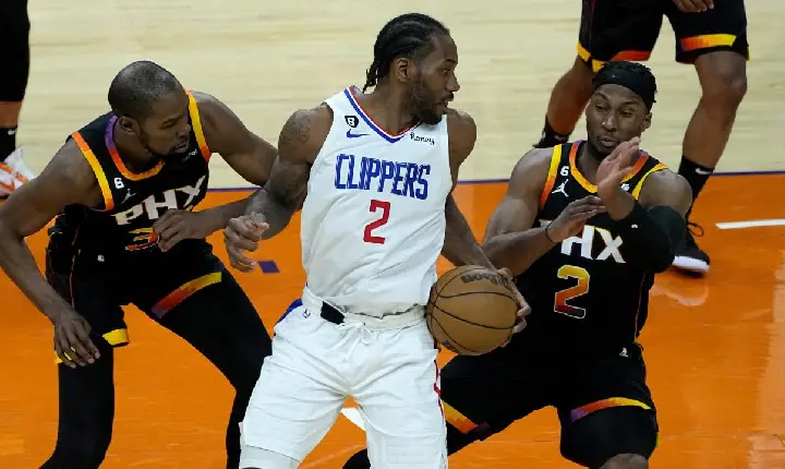 Irmã de estrela da NBA é condenada à prisão perpétua por homicídio nos EUA