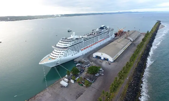 MAIS DE 10 MIL TURISTAS DESEMBARCAM EM ILHÉUS EM DOIS DIAS