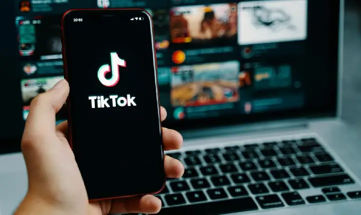 Menino de 12 anos morre após participar de desafio nas redes sociais