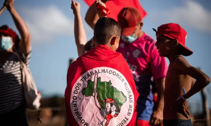 MST anuncia invasão de três áreas na Bahia após deixar terreno da Embrapa em Pernambuco