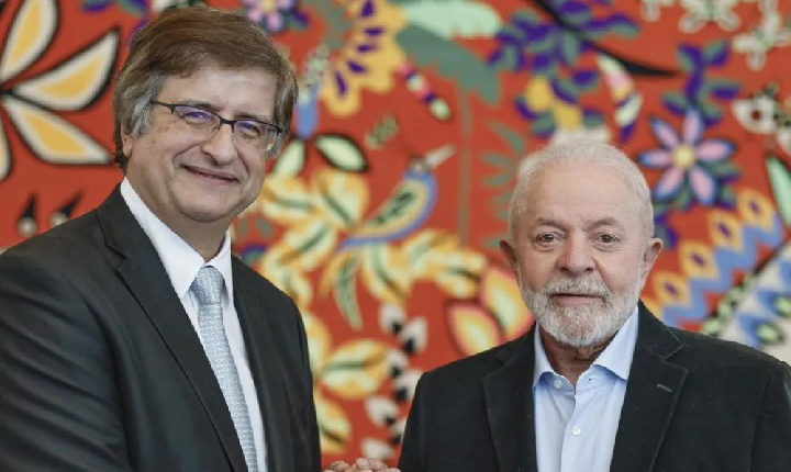 PGR segura há meses caso de corrupção de ministro de Governo do PT