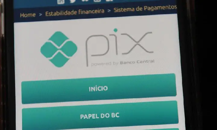 Pix vai ser taxado? Entenda as regras para 2024