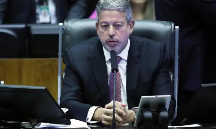 Polícia Federal prende ex-assessor de Arthur Lira, presidente da Câmara