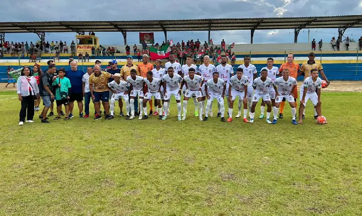 Porto Seguro em campo, mas no prejuízo: Jogadores denunciam calote e abandono