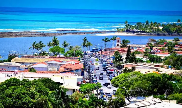Porto Seguro: O Maior e Melhor Destino Turístico do Brasil