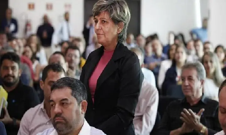 Prefeita de Mato Grosso irá renunciar cargo por não concordar com eleição de Lula