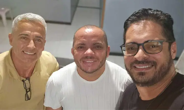 Prefeito Girlei Lage reforça compromisso com Santa Cruz Cabrália