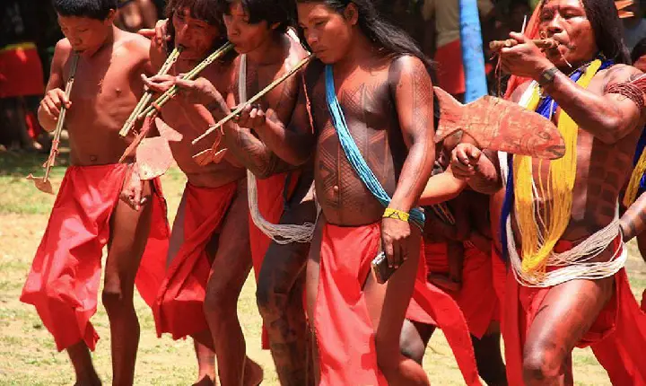 Presença indígena no Brasil: Censo 2022 revela diversidade e desafios de proteção