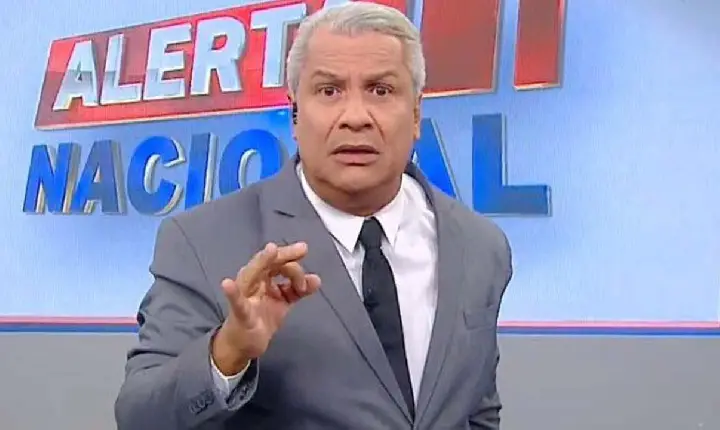 RedeTV! demite o apresentador Sikêra Jr.