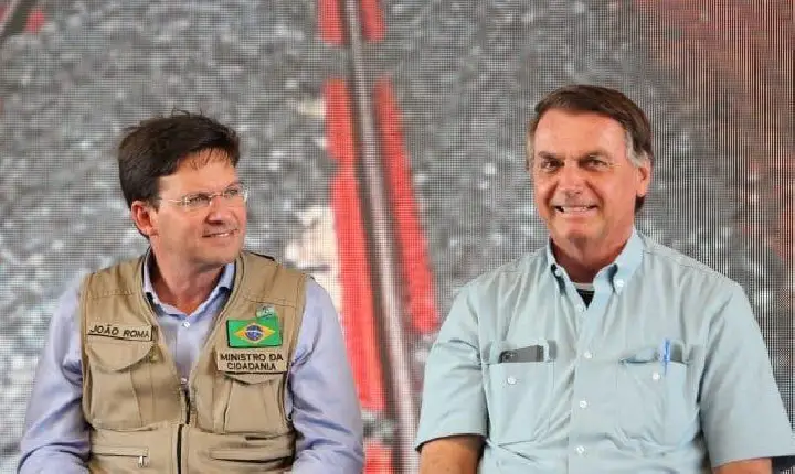 Roma desafia adversários a reduzir impostos como Bolsonaro