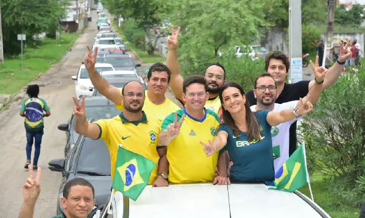 Roma participou de carreata em Serrinha neste domingo