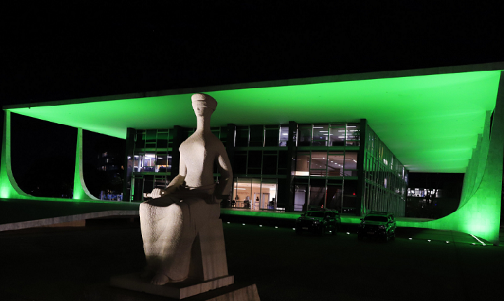 STF forma maioria para restabelecer piso da enfermagem no setor público