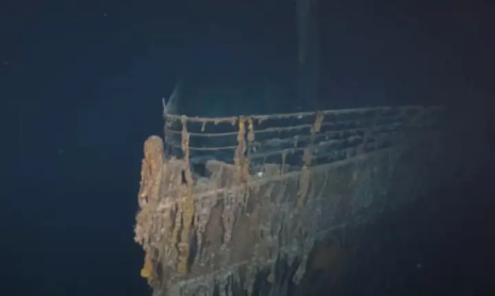 Submarino que levava turistas para ver o Titanic desaparece no Oceano Atlântico sem deixar rastros