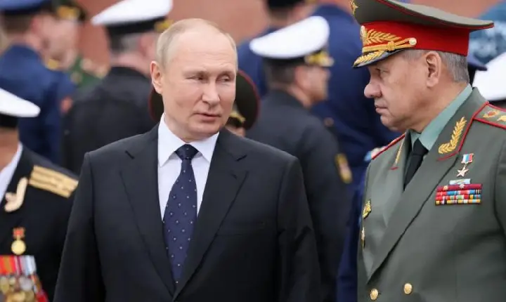 Tribunal de Haia emite mandado de prisão e Putin vira fugitivo internacional por crimes de guerra