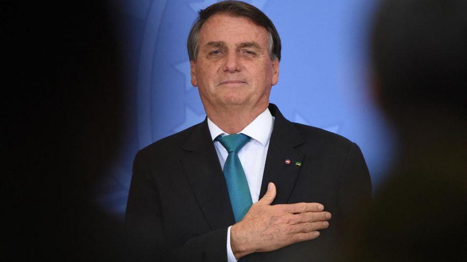 Bolsonaro entra com ação no STF e pede investigação de Moraes por abuso de autoridade