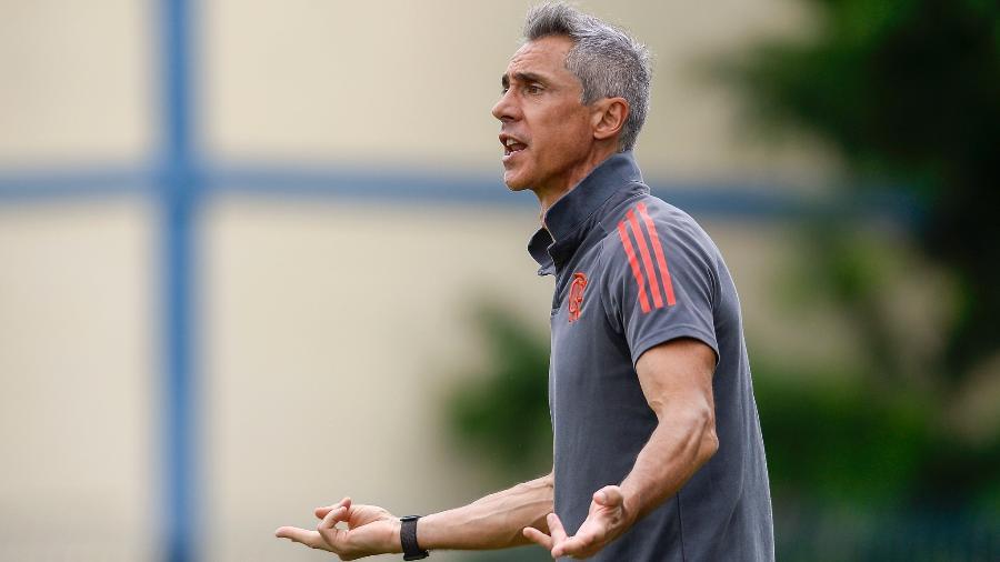 Paulo Sousa reforça confiança e diz a Hugo que ele será titular do Flamengo contra a Católica