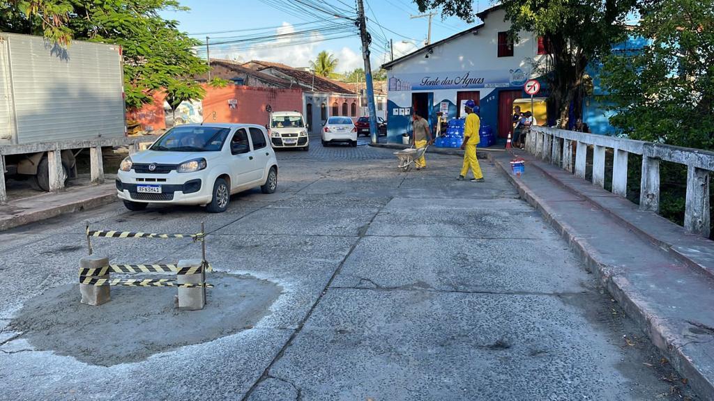Prefeitura realiza manutenção no centro da cidade