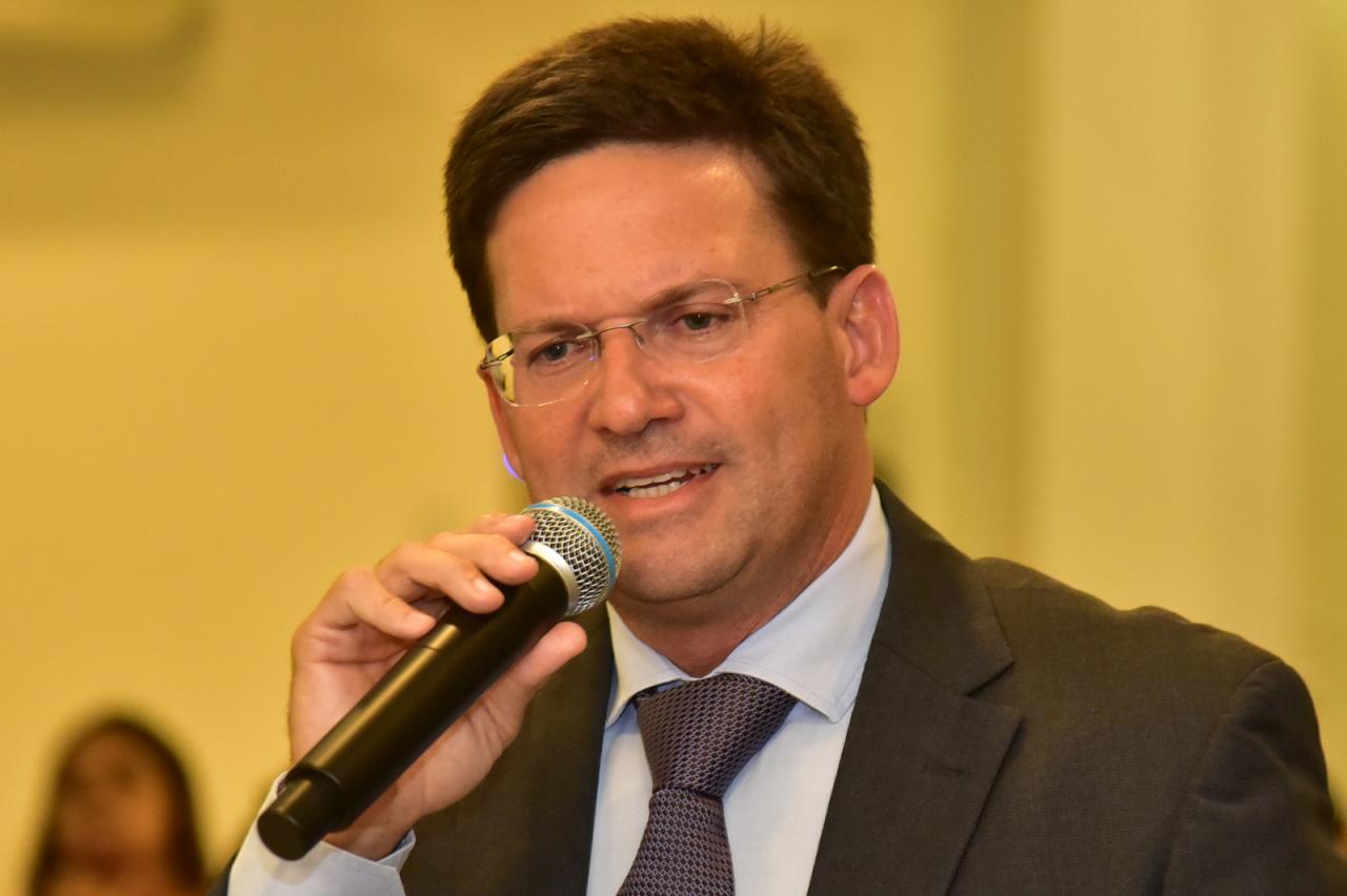 Roma diz que Neto adota postura 'dissimulada' para convencer eleitores de Lula na Bahia