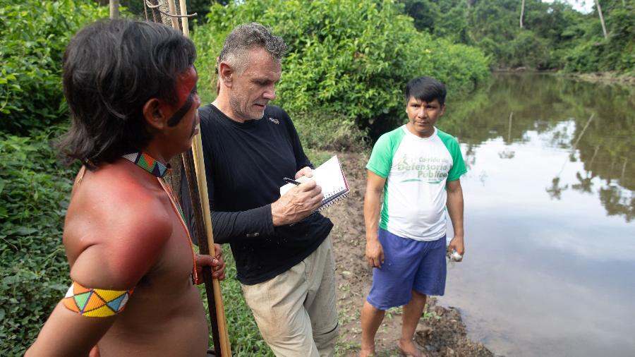 PF encontra vestígios de sangue em barco de suspeito do desaparecimento de indigenista e jornalista