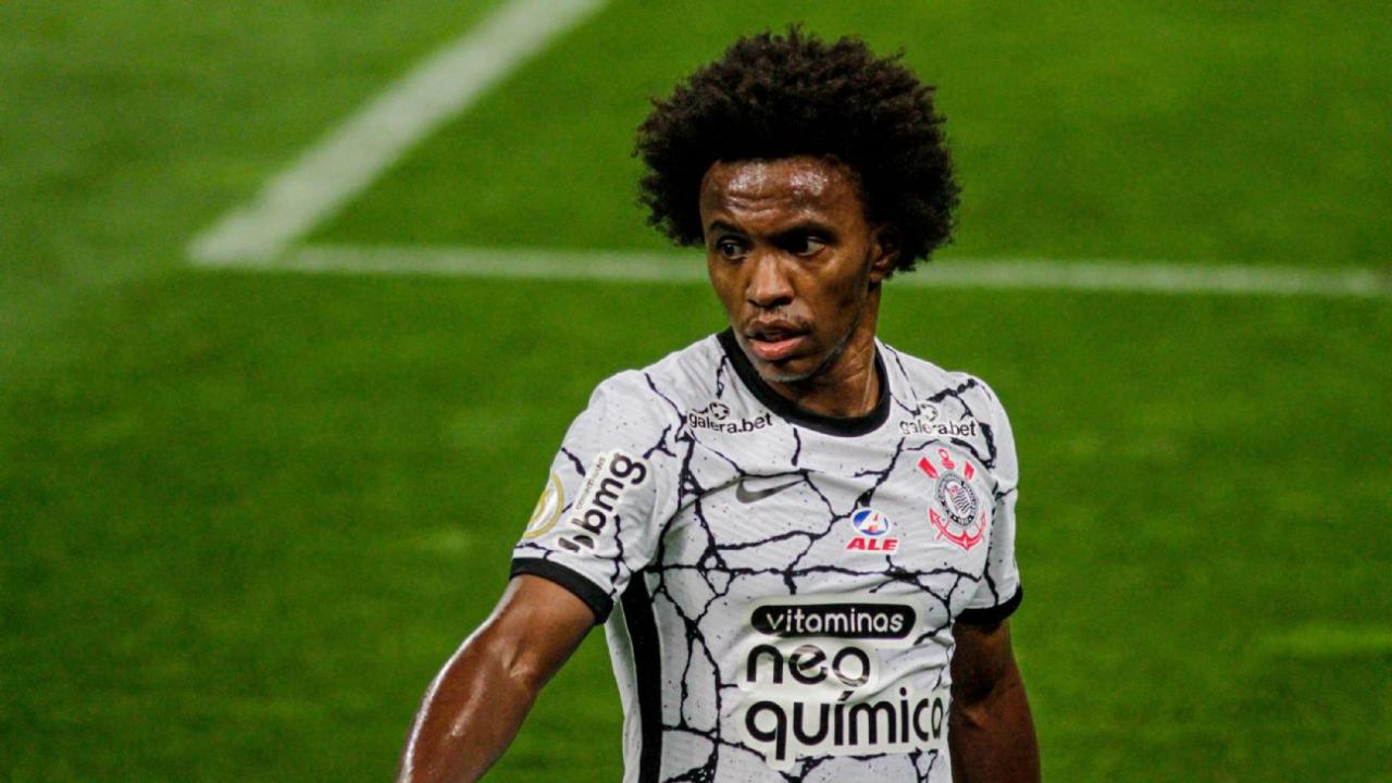 Polícia prende suspeito de ameaçar família de Willian, do Corinthians