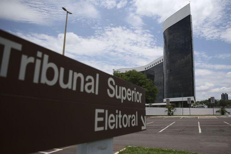 TSE acolhe dez sugestões feitas pelas Forças Armadas e pelo Ministério da Defesa