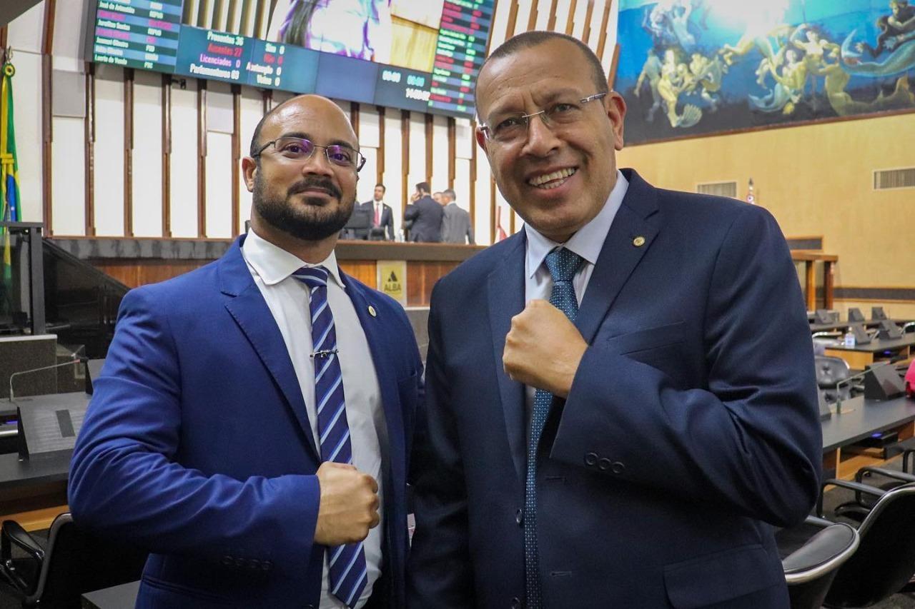 Após audiência e pressão de Capitão Alden e Soldado Prisco, Governo do Estado garante pagamento.