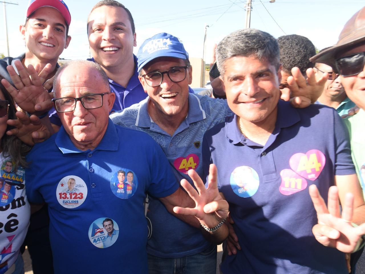 ACM Neto recebe apoio de prefeito de Maracás, Soya Novaes