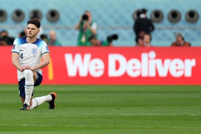 Após Fifa vetar braçadeiras, Inglaterra protesta antes de jogo contra o Irã